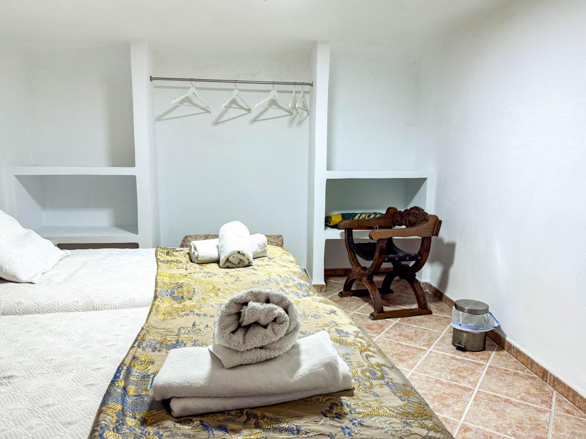 Casa Cueva Rural Vico Ideal Grandes Grupos Freila Ngoại thất bức ảnh